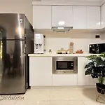 Loft Suite Central City 2Br Jb Ciq 7Pax